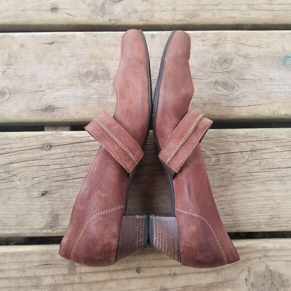 Vintage 90s y2k Paul Green Brown Nubuck Suede Leather Square Toe Mary Jane Heels - Picture 4 of 10